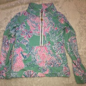 xs lilly pulitzer pullover
